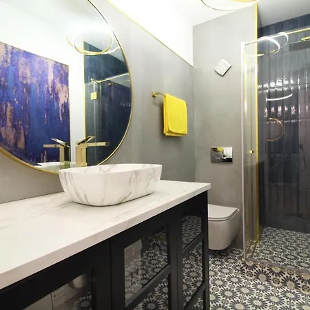 Апартаменти The Golden Paradise - Central Penthouse Клуж-Напока